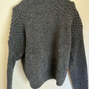 NWT Free People Gray Cowl Neck Sweater with Chunky Knit and Pullover Style
